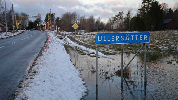En bild på Ullersätterskylten
